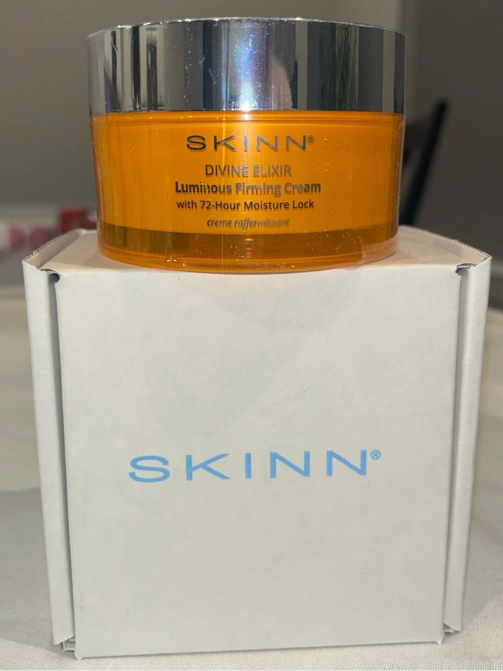 SKINN new divine